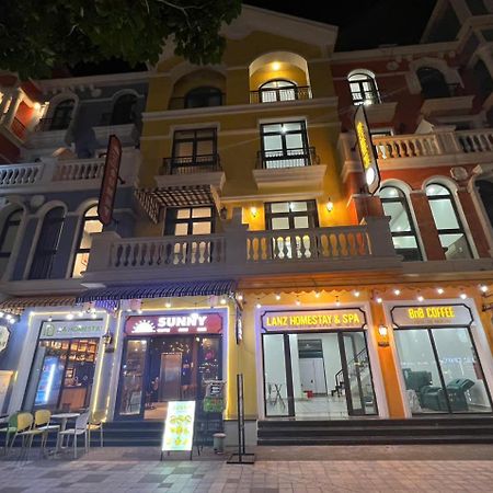 Lia Homestay Grand World Phu Quoc - Sunny Venice Apartment ภายนอก รูปภาพ