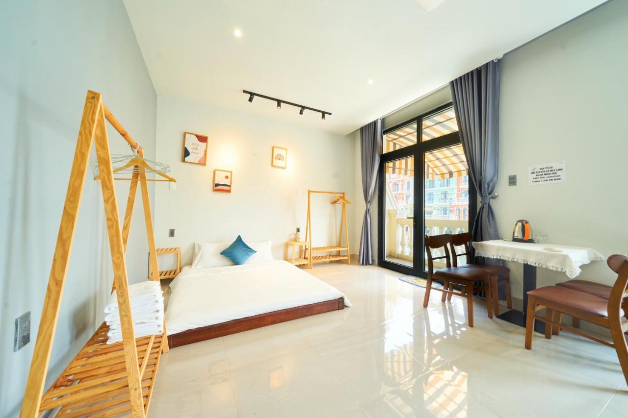 Lia Homestay Grand World Phu Quoc - Sunny Venice Apartment ภายนอก รูปภาพ