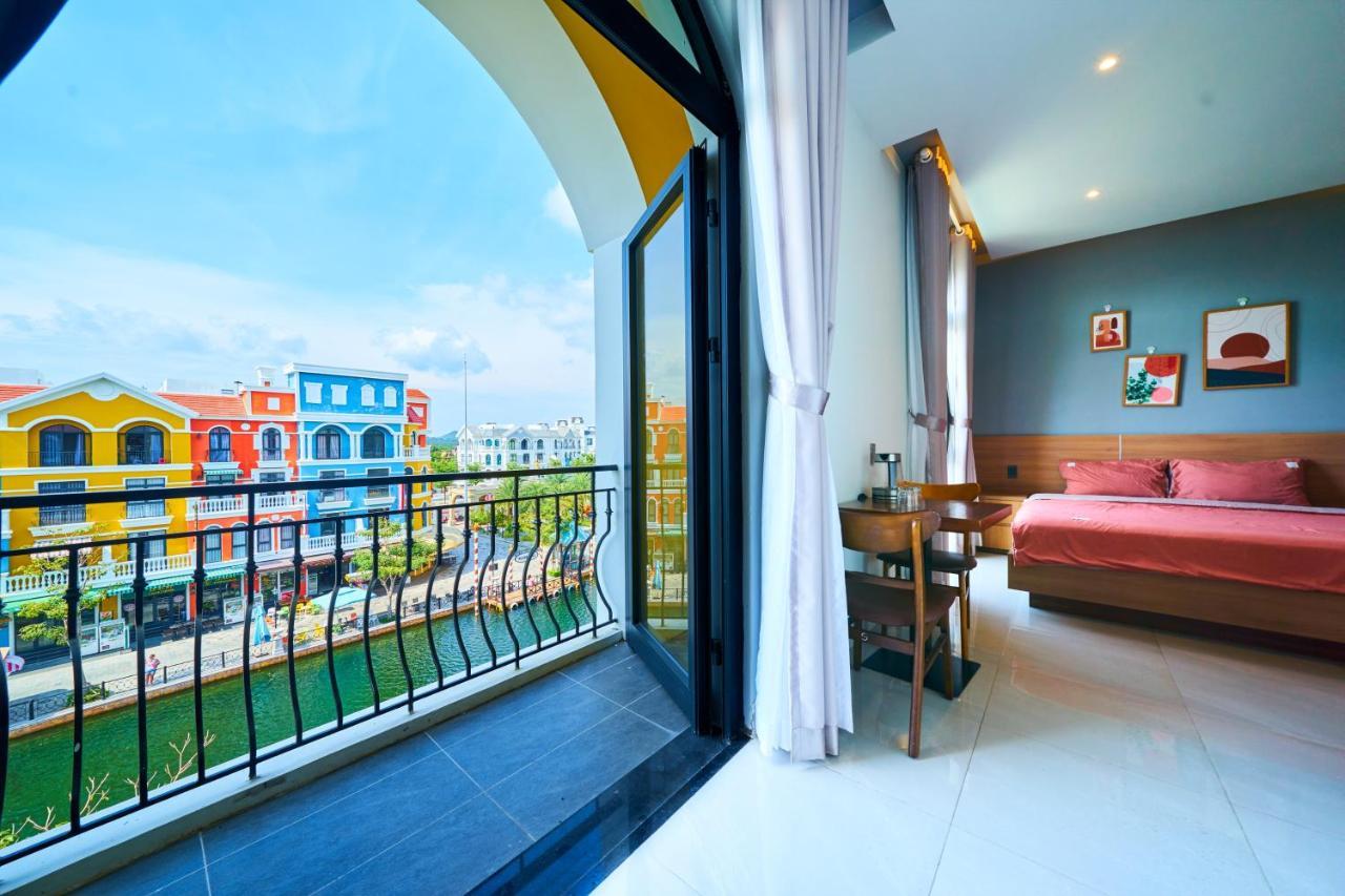 Lia Homestay Grand World Phu Quoc - Sunny Venice Apartment ภายนอก รูปภาพ