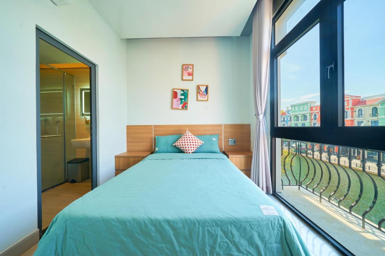 Lia Homestay Grand World Phu Quoc - Sunny Venice Apartment ภายนอก รูปภาพ