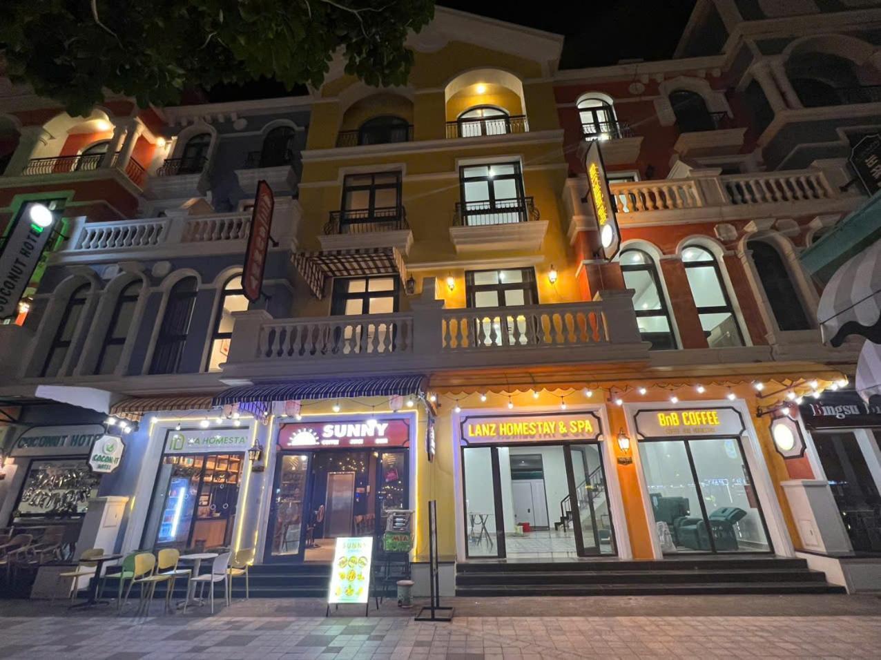 Lia Homestay Grand World Phu Quoc - Sunny Venice Apartment ภายนอก รูปภาพ
